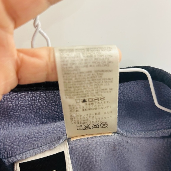 The North Face Fleece 1/4 Zip Pullover Womens, Size Medium - Picture 4 of 7